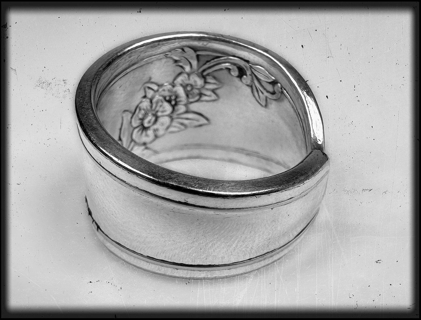 NITESVINE • Silver Plate Spoon Ring