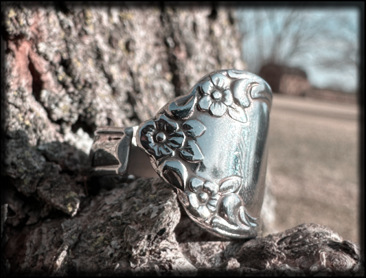 The V Tradition • Stainless Steel Spoon Ring