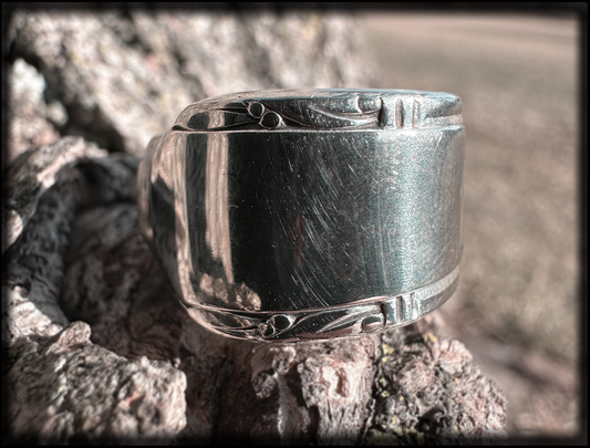 DREAMLEAVES • Silver Plate Spoon Ring